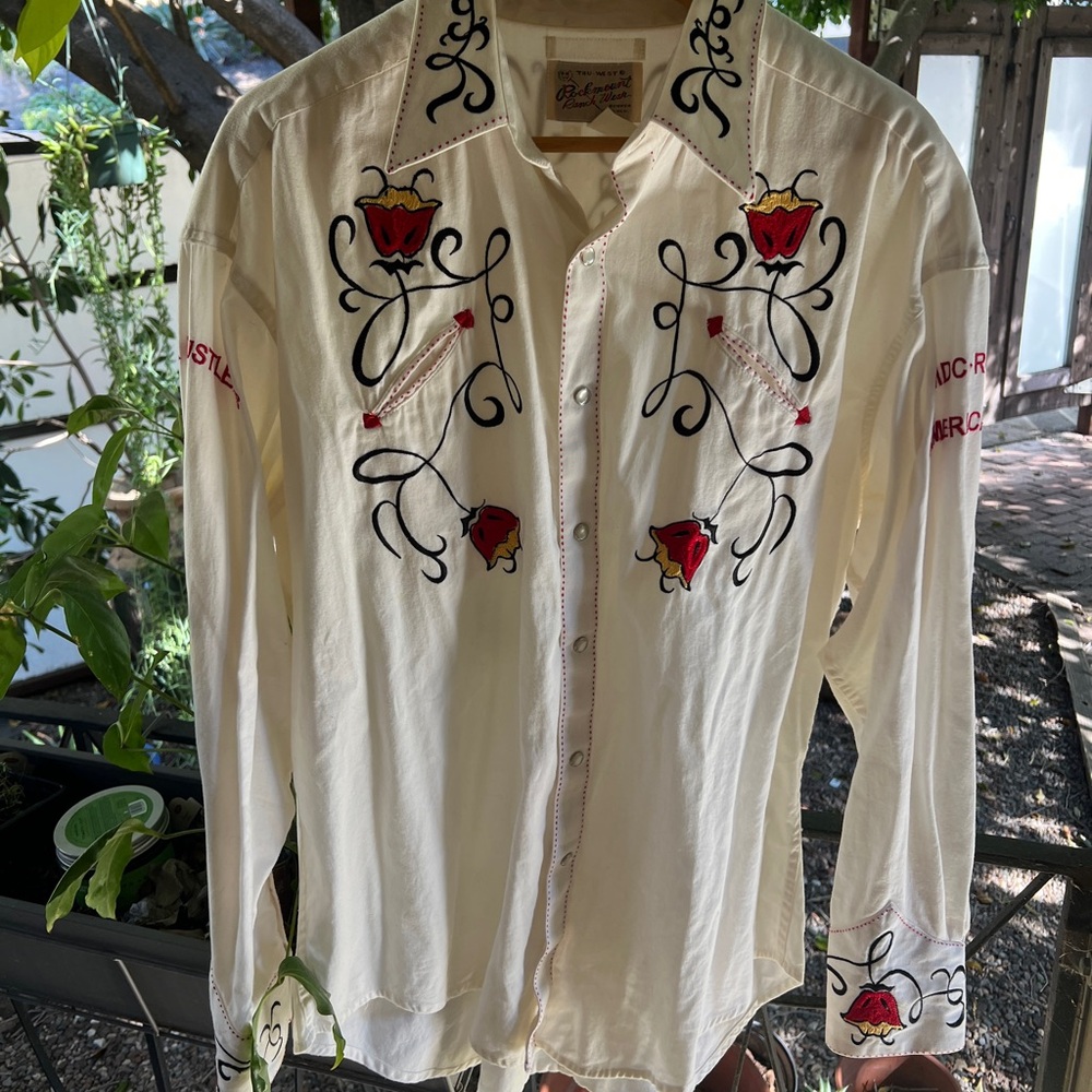 Men's White Embroidered Western Shirt